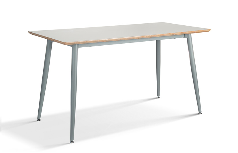 8009D Dining table